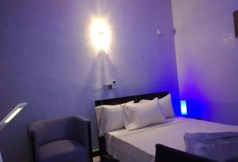 هتل Divine Grace Residence Inn