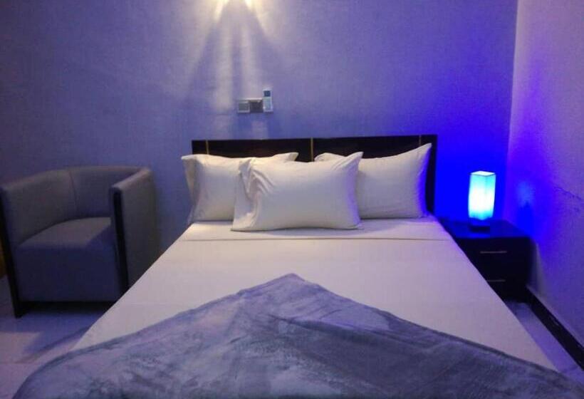 هتل Divine Grace Residence Inn