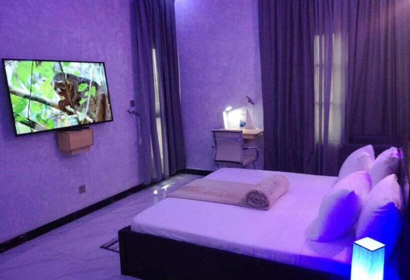 هتل Divine Grace Residence Inn