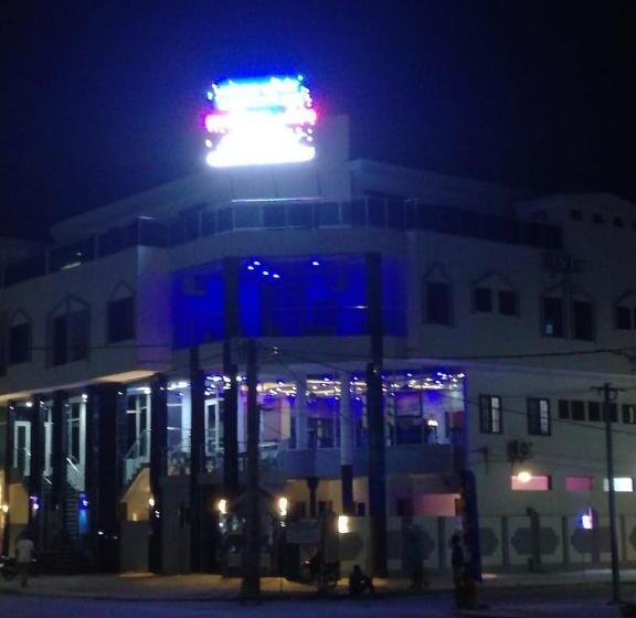 هتل Divine Grace Residence Inn