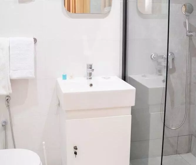 هتل Hôtel Suisse Tunis