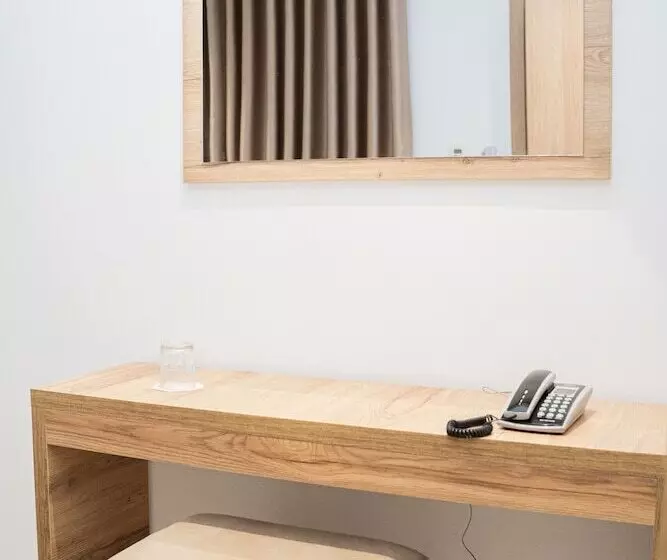 هتل Hôtel Suisse Tunis