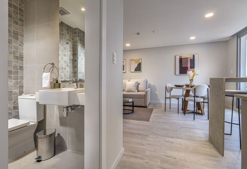 هتل único Stay & Residences By Ava