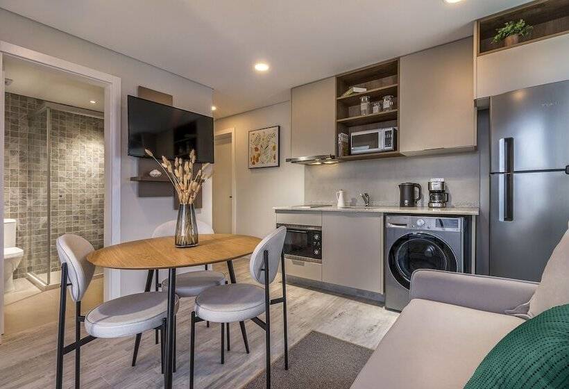 هتل único Stay & Residences By Ava