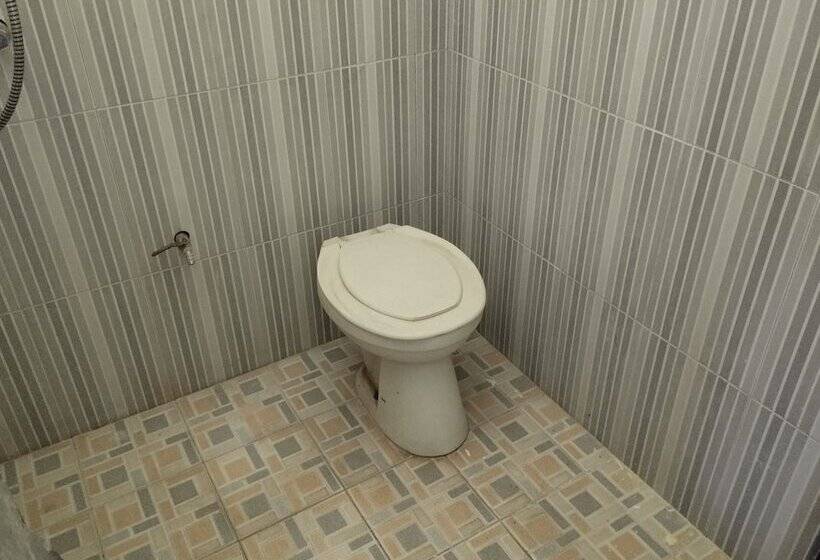 Отель Oyo Life 93265 Kos Cendana Seruni Raya