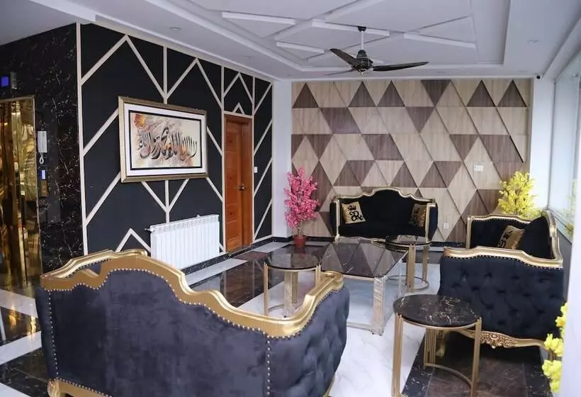 هتل Regal Residency