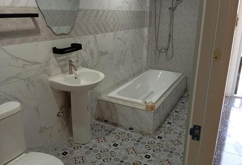 Hotel Yok Guest House