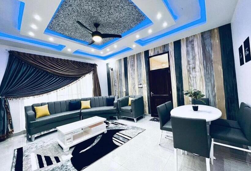 Пансион Airport Lux Rooms