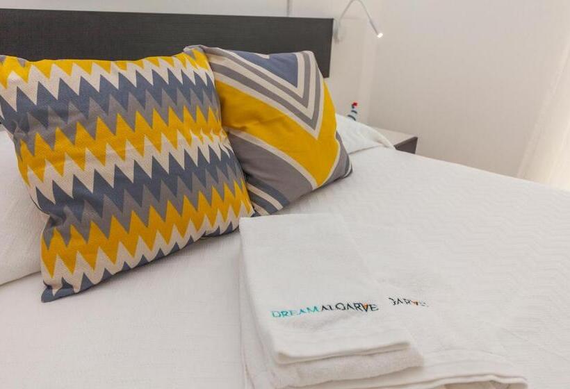 Пансион M Martin & Tomas Guesthouse