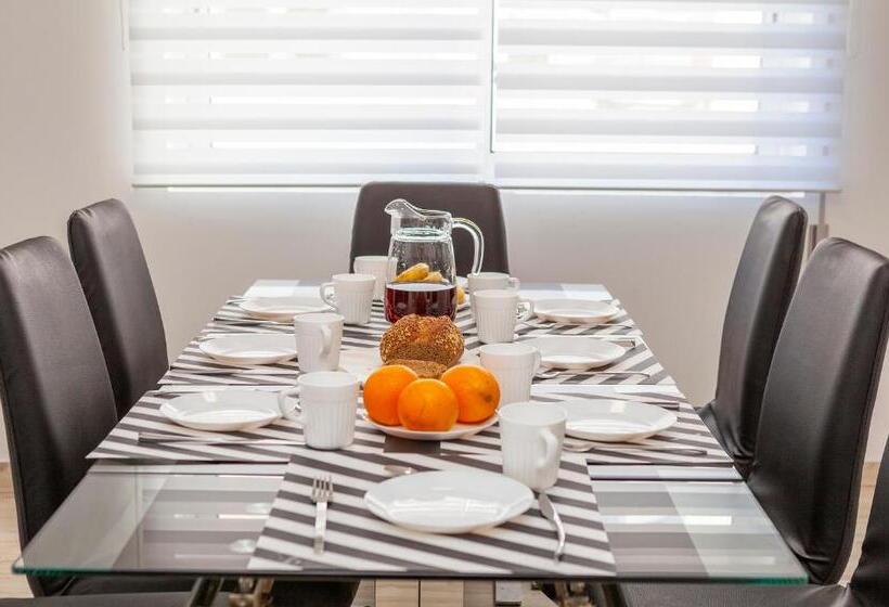 Пансион M Martin & Tomas Guesthouse