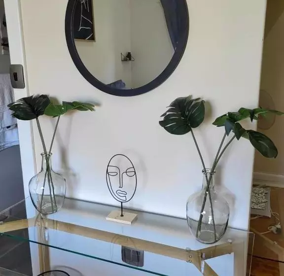 Majatalo One Three Nine On Roberts