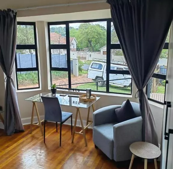 Majatalo One Three Nine On Roberts