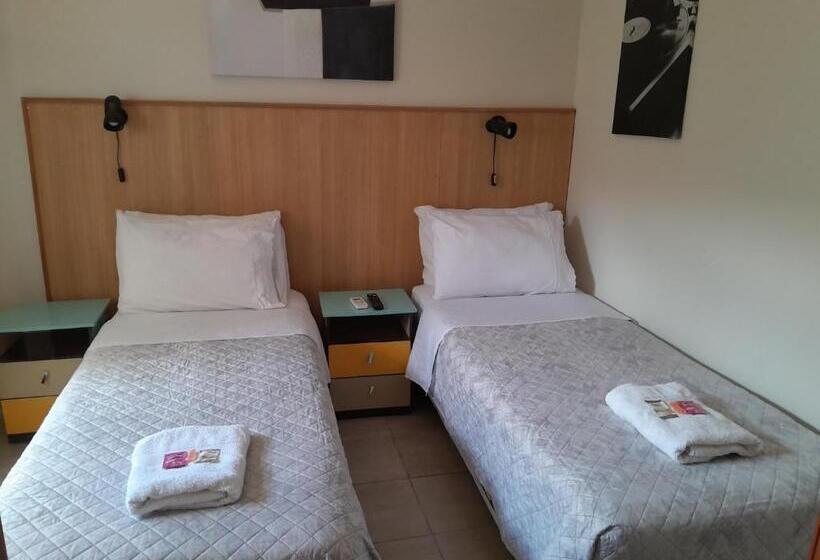 بنسيون Ríos Que Nos Unen