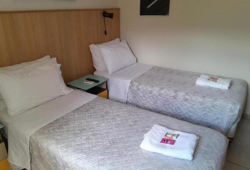 بنسيون Ríos Que Nos Unen