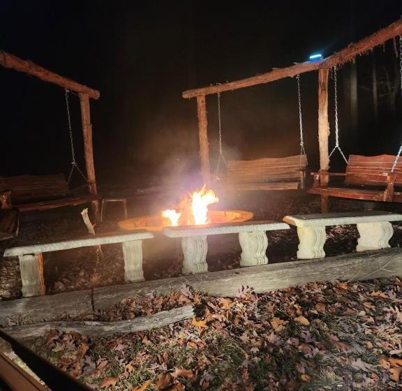 Serenity Hill Bed And Breakfast