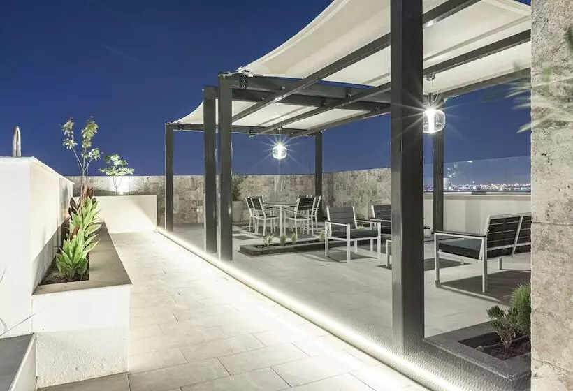 Stella Stays Olaya Tower 1