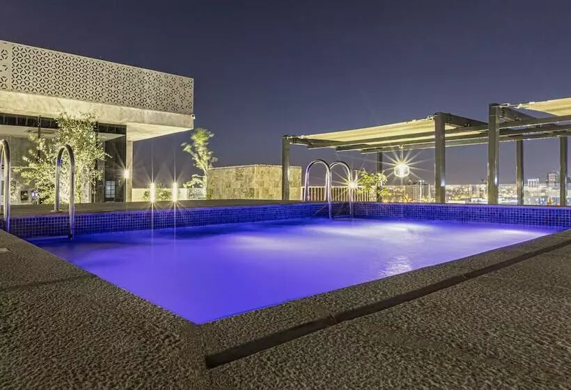 Stella Stays Olaya Tower 1