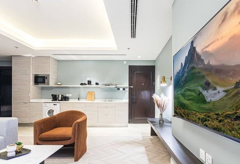 Stella Stays Olaya Tower 1