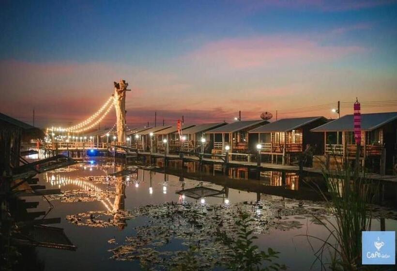 Ur Way Cafe & Resort