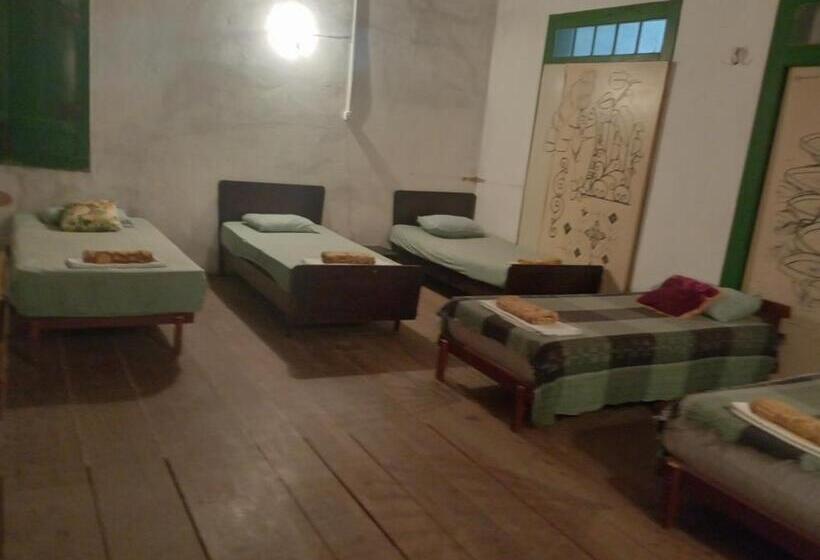 فندق صغير Lar Brasileiro