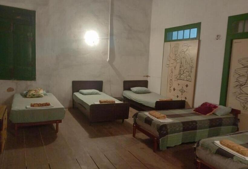 فندق صغير Lar Brasileiro