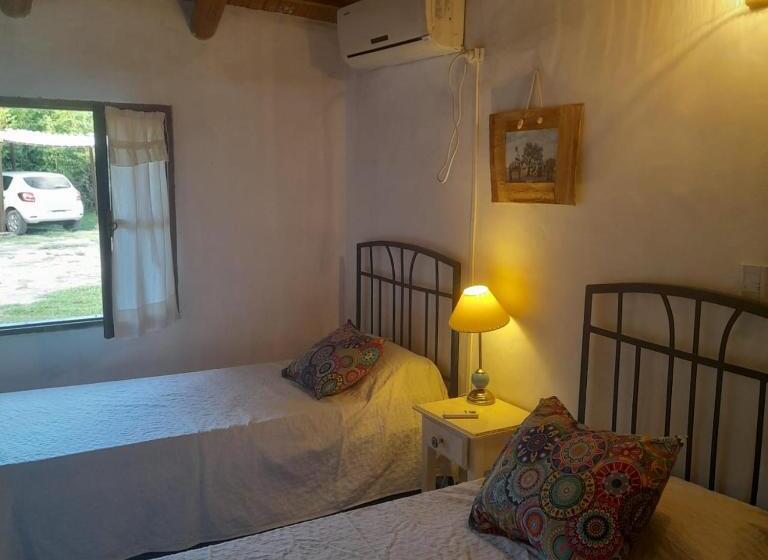 ユースホステル Valdemoro Hosteria