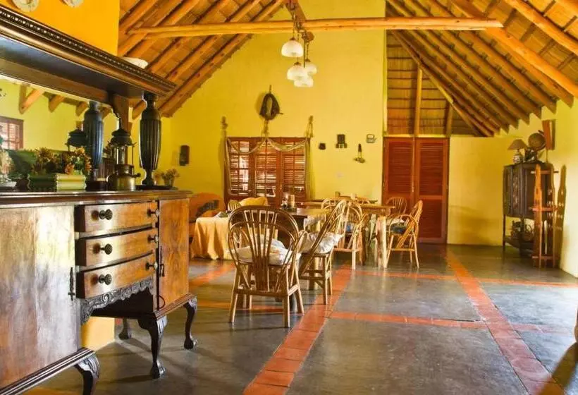 Retkeilymaja Valdemoro Hosteria