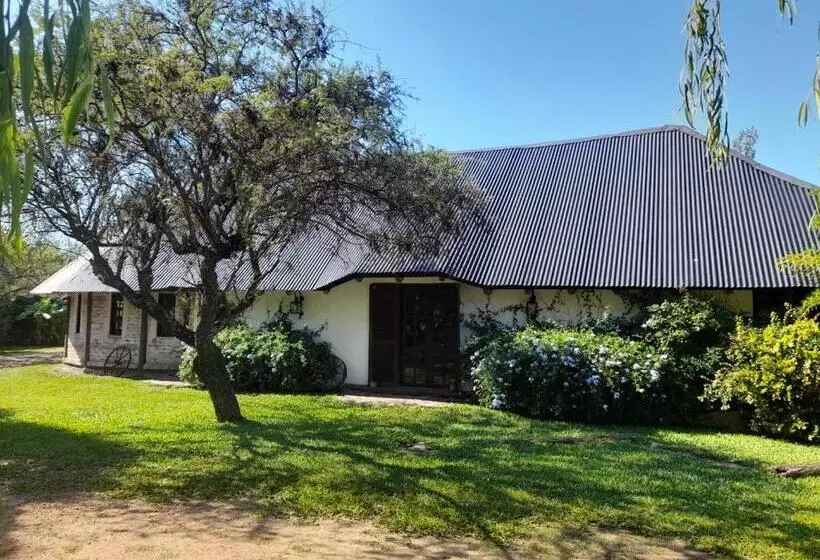 Retkeilymaja Valdemoro Hosteria