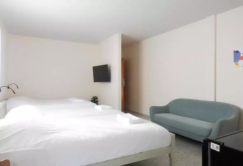 Retkeilymaja Yimwhan House 02, Ayutthaya Old Town