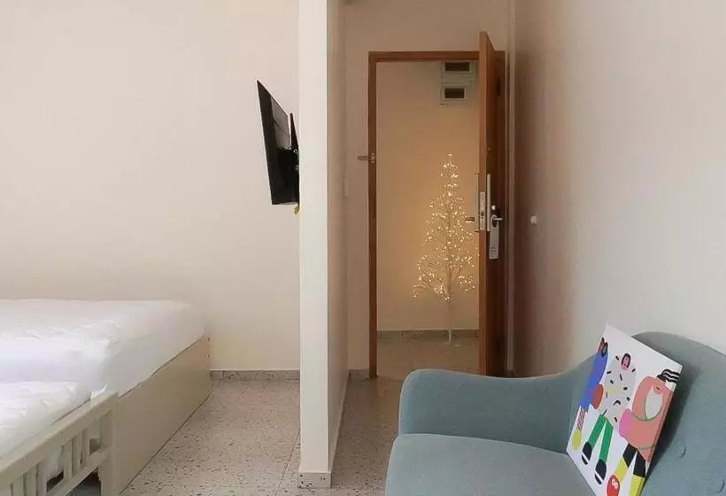 Retkeilymaja Yimwhan House 02, Ayutthaya Old Town