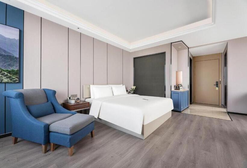 Atour X Hotel Urumqi Railway Bureau Satellite Plaza