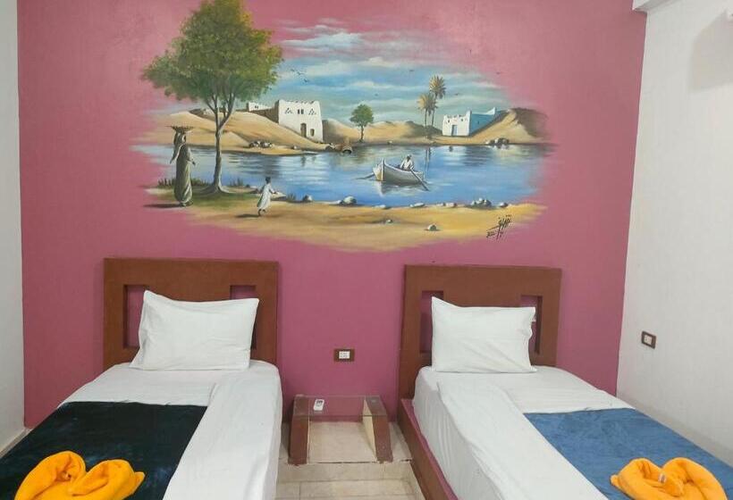 تختخواب و صبحانه Nukud Guest House