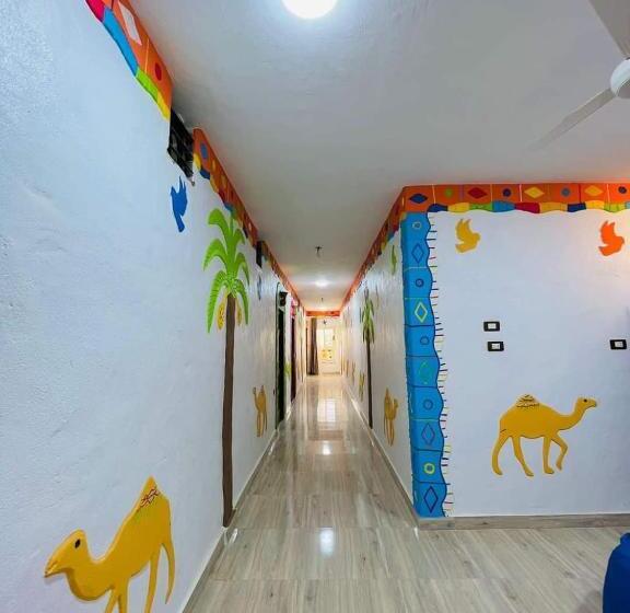 تختخواب و صبحانه Nukud Guest House