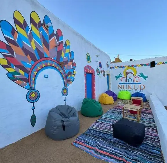 تختخواب و صبحانه Nukud Guest House
