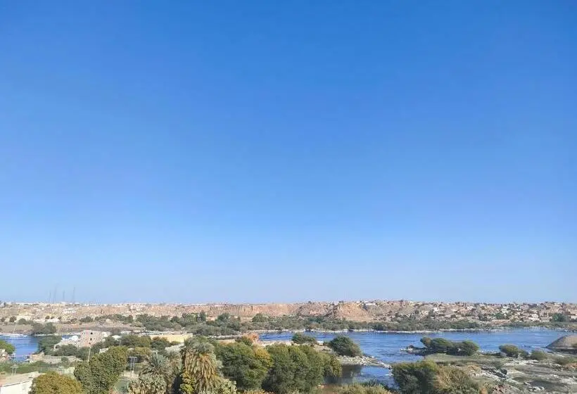 تختخواب و صبحانه Nukud Guest House