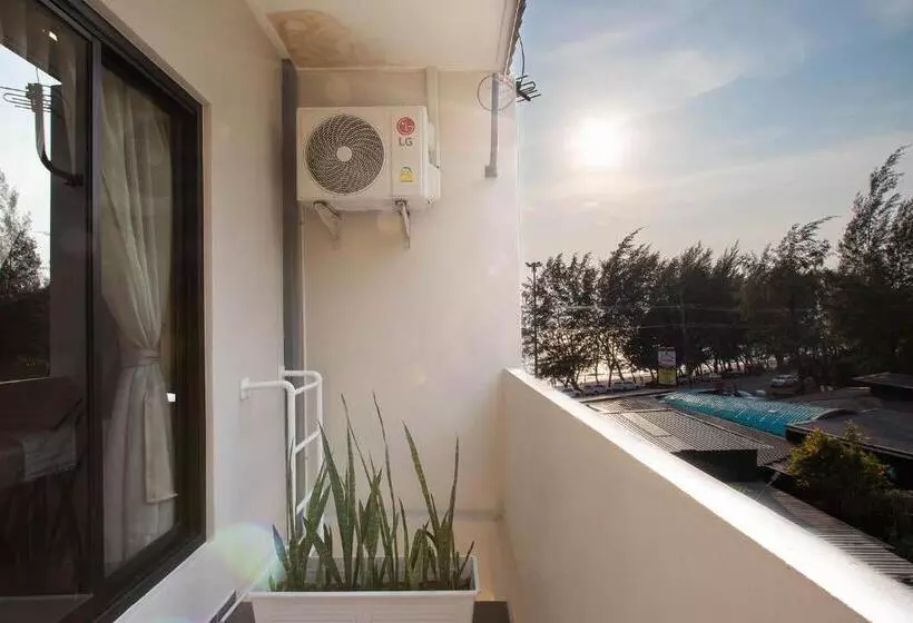 Gate78 Hostel Maephim Beach