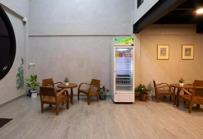 Gate78 Hostel Maephim Beach