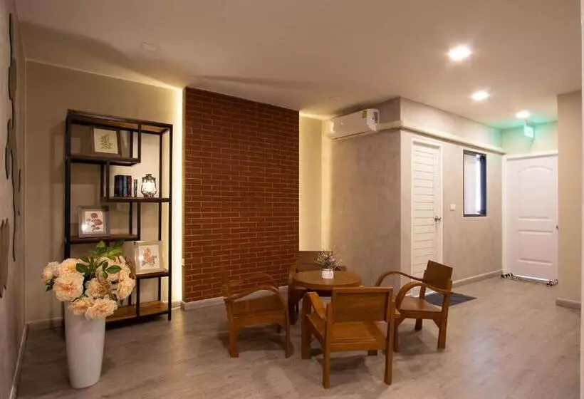 Gate78 Hostel Maephim Beach