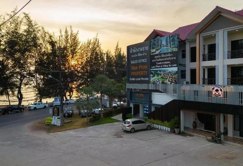 Gate78 Hostel Maephim Beach