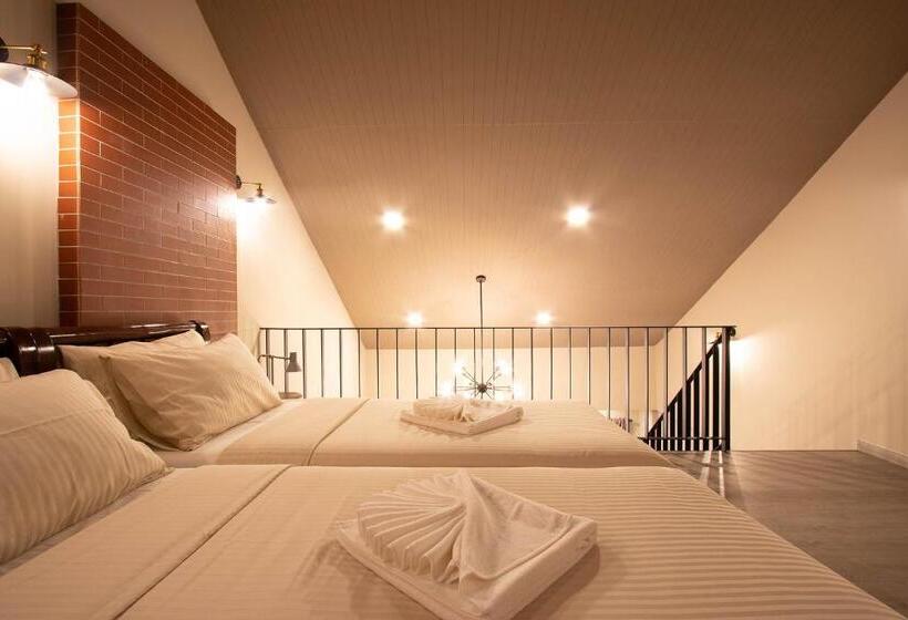 Gate78 Hostel Maephim Beach