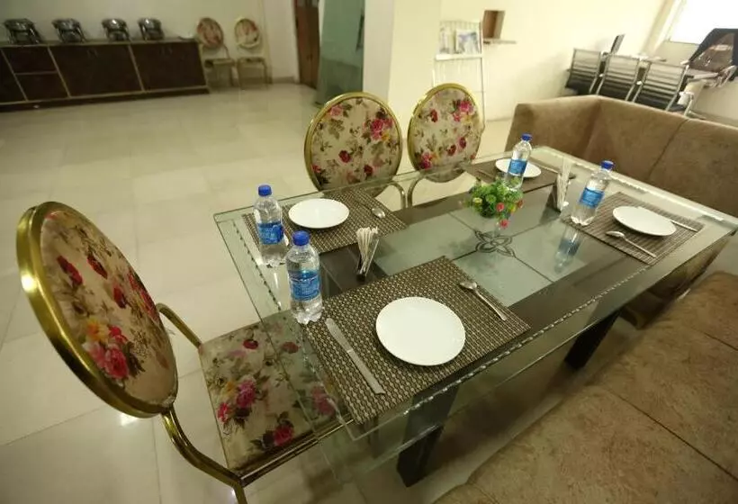 هتل Orchid & Banquet