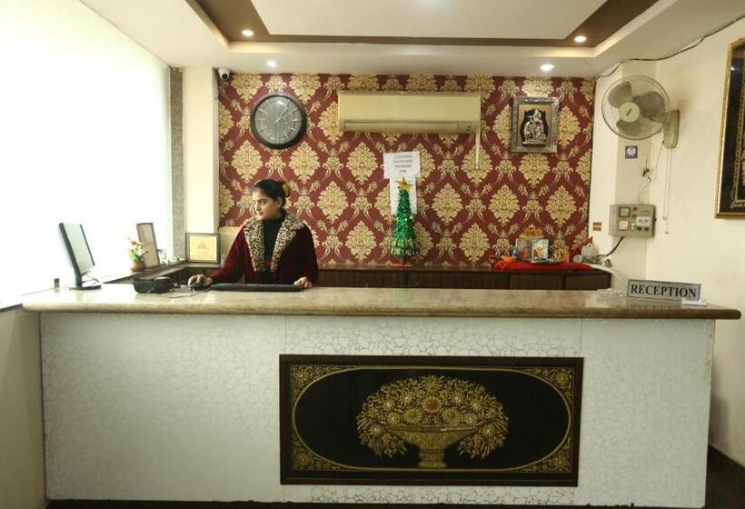 בית מלון כפרי Orchid & Banquet