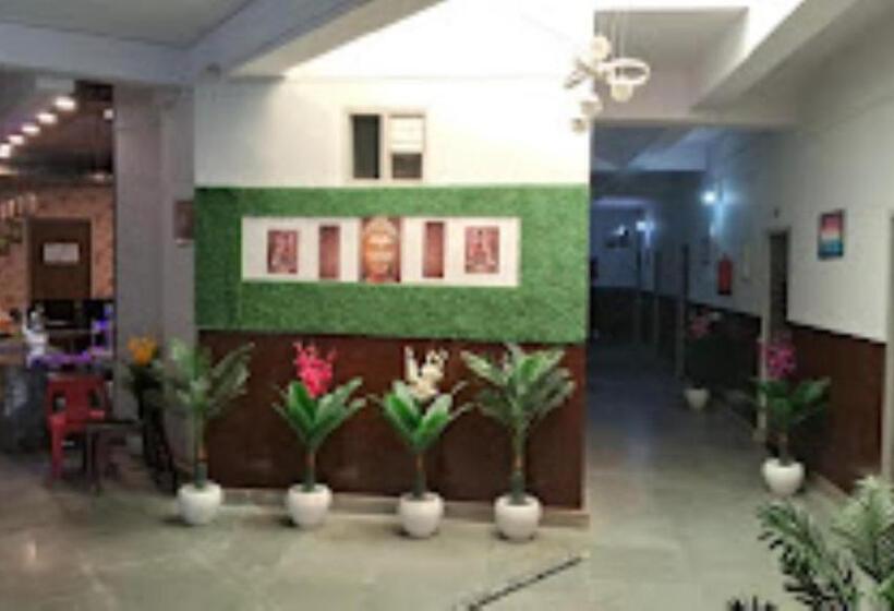 Hotel Vrindavan Ratnagiri