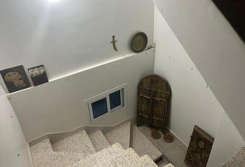 פנסיון Africa Surf House