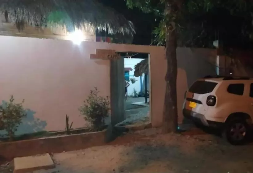 پانسیون Hostal Paloma Café
