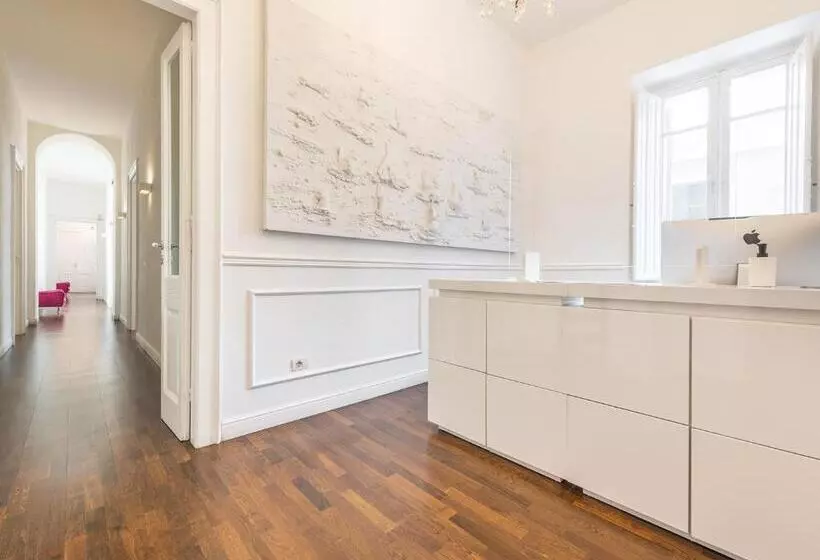 Majatalo Pley Cagliari Boutique Rooms