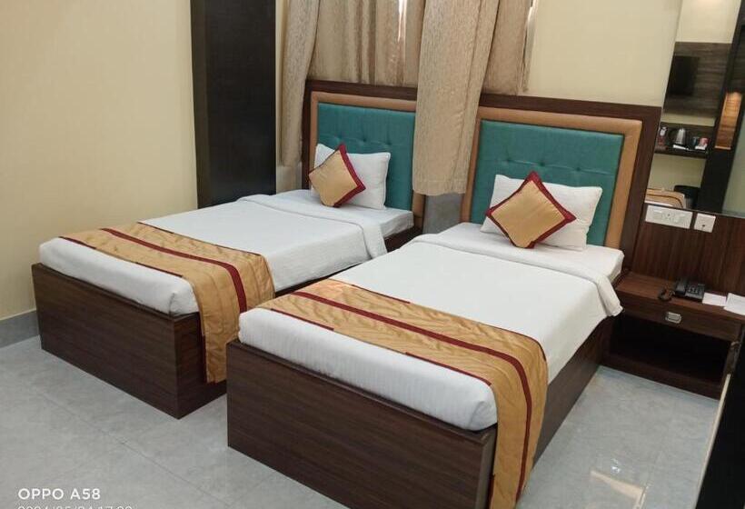 ペンション Shangri La