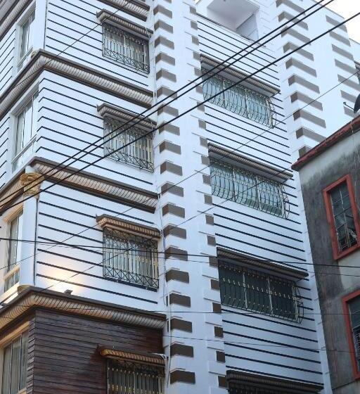 ペンション Shangri La