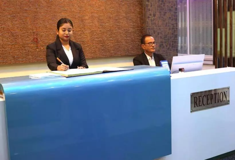 پانسیون Shangri La