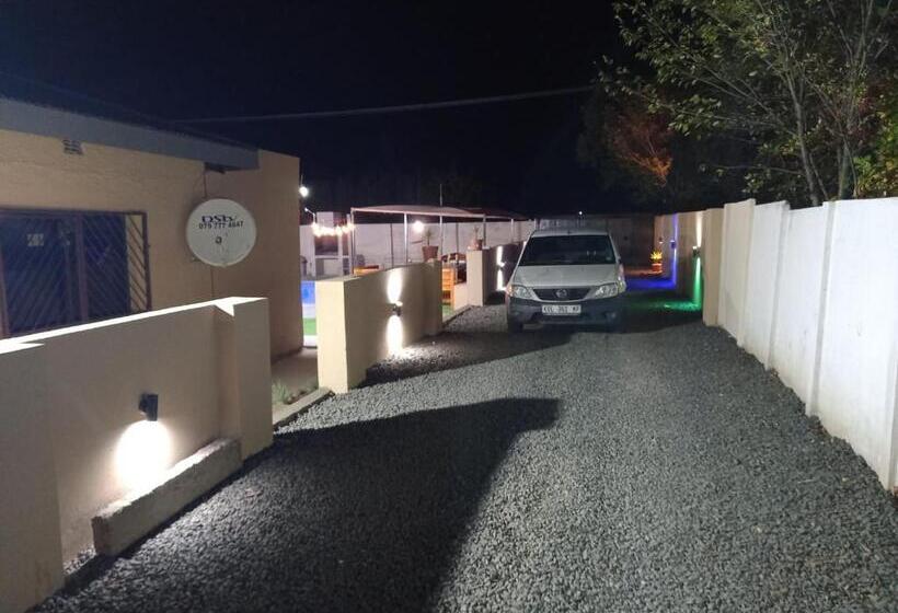 膳宿费 The Success Guest House